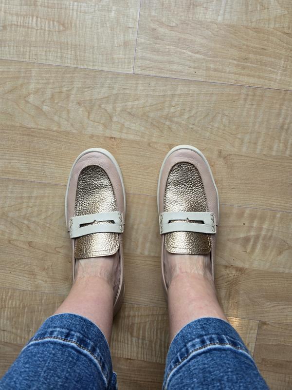 Customer carousel item 1.