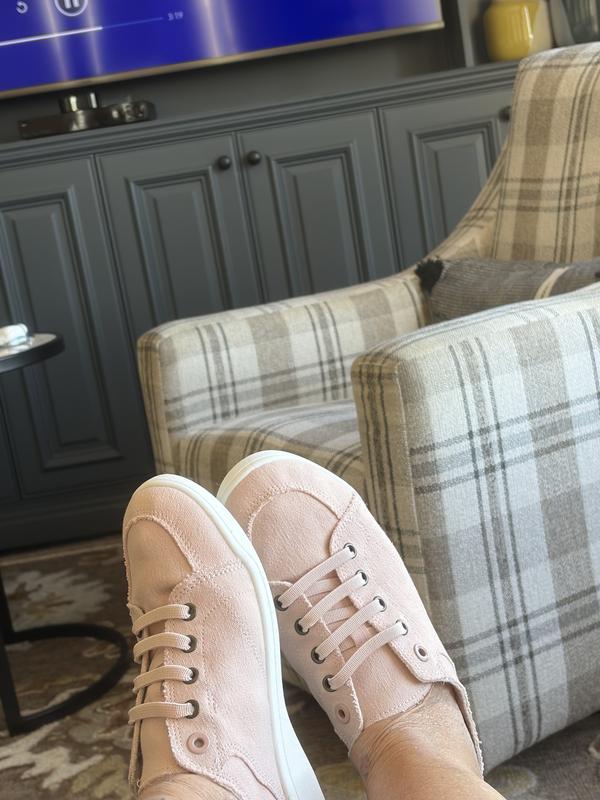 Customer photo for "So comfortable and cute!"