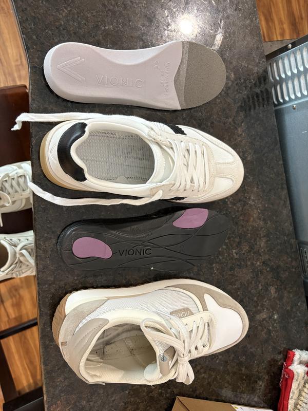 Customer photo for "They cheaped out on the soles in this one"