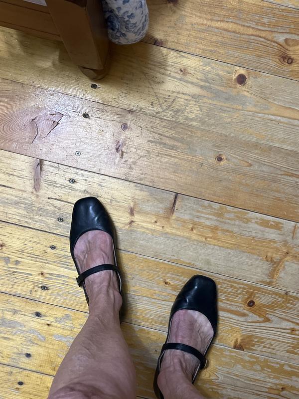 Alameda Mary Jane Flats - black