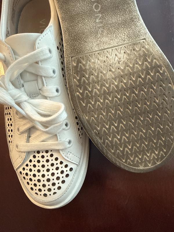 Review Thumbnail Image 0 383585177