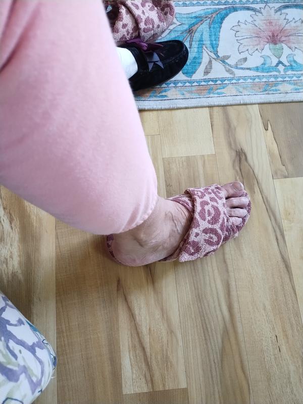 Review Thumbnail Image 0 383397735