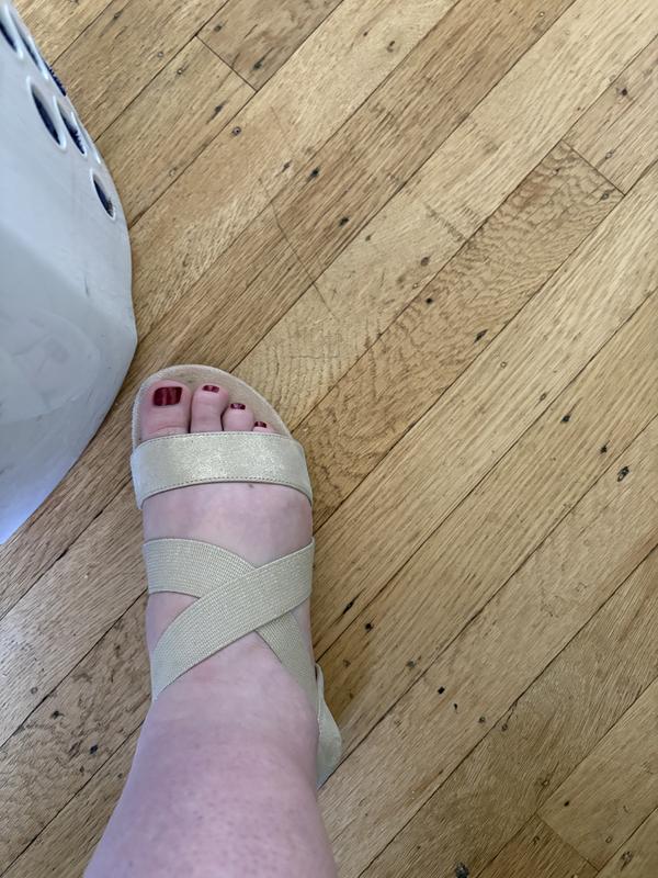Customer photo for "soles feel GREAT, uppers less so"