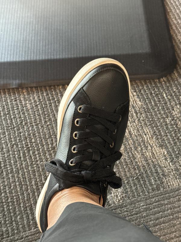 Review Thumbnail Image 0 383709104