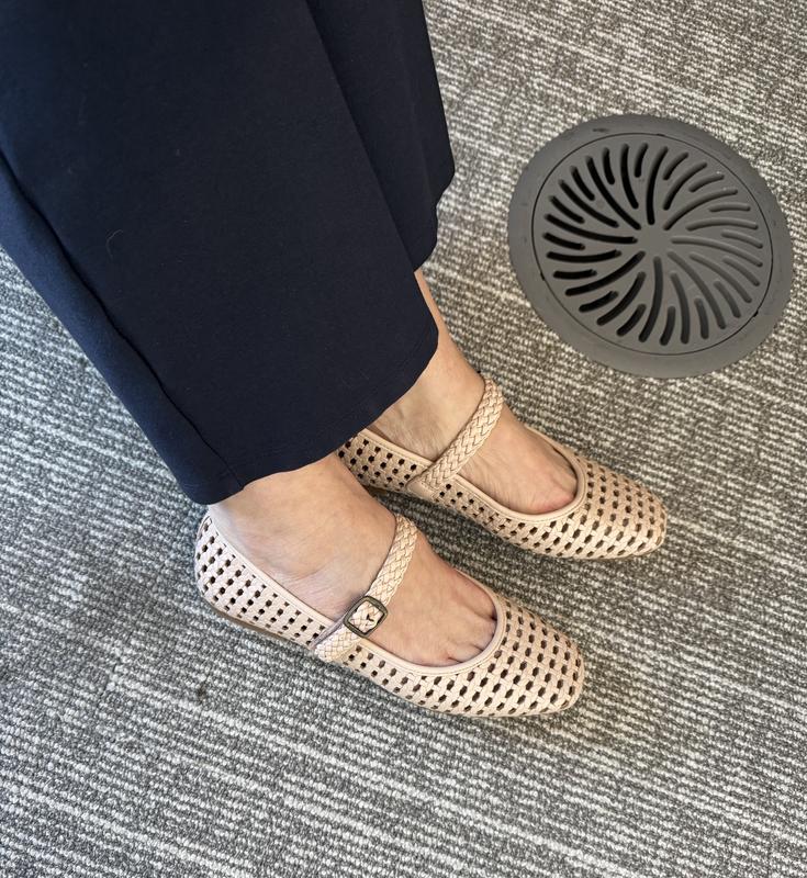 Review Thumbnail Image 0 381522658