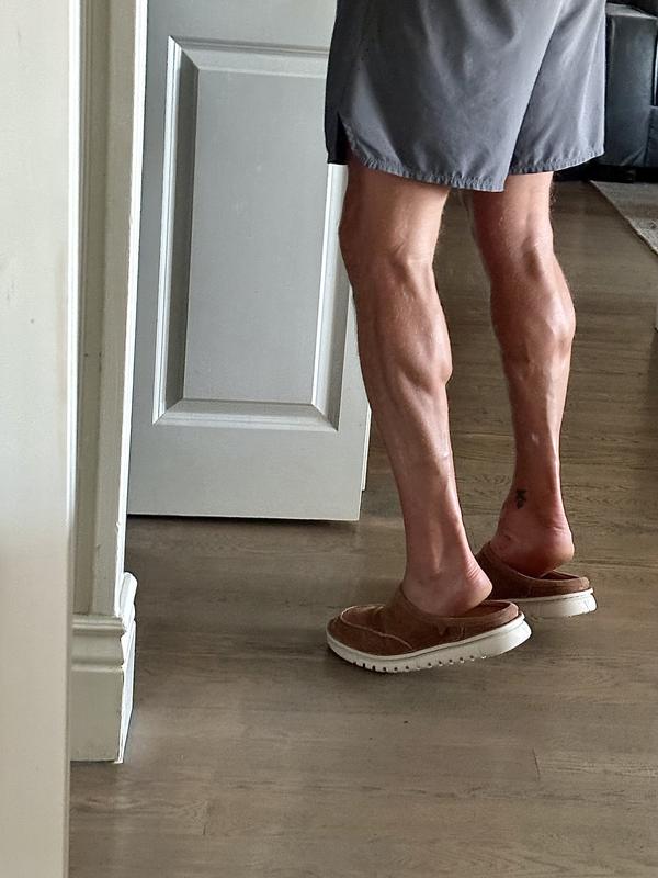 These shoes make my feet and calves happy.