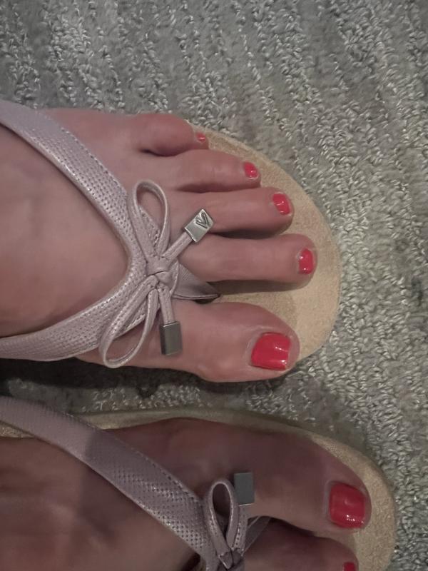 You can see the tassel in between my toes - they slide and jiggle with every step.