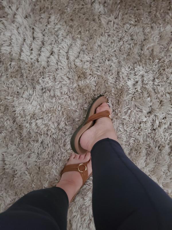 Slightly wide and flat foot but a perfect fit still!