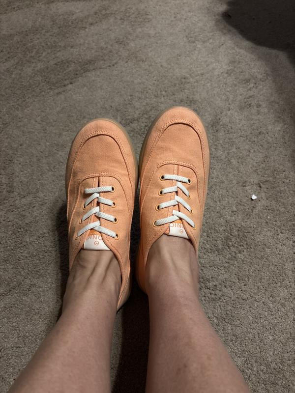 Customer photo for "Great shoe for summer!"