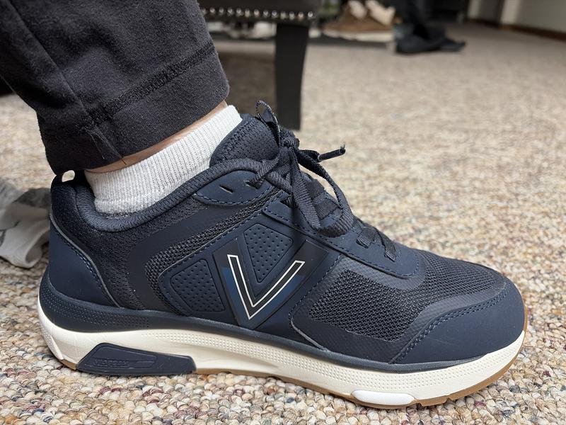 Customer carousel item 1.