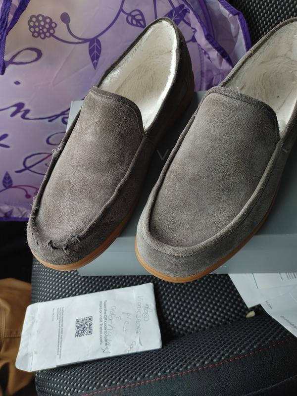 Gustavo Slipper display picture 2