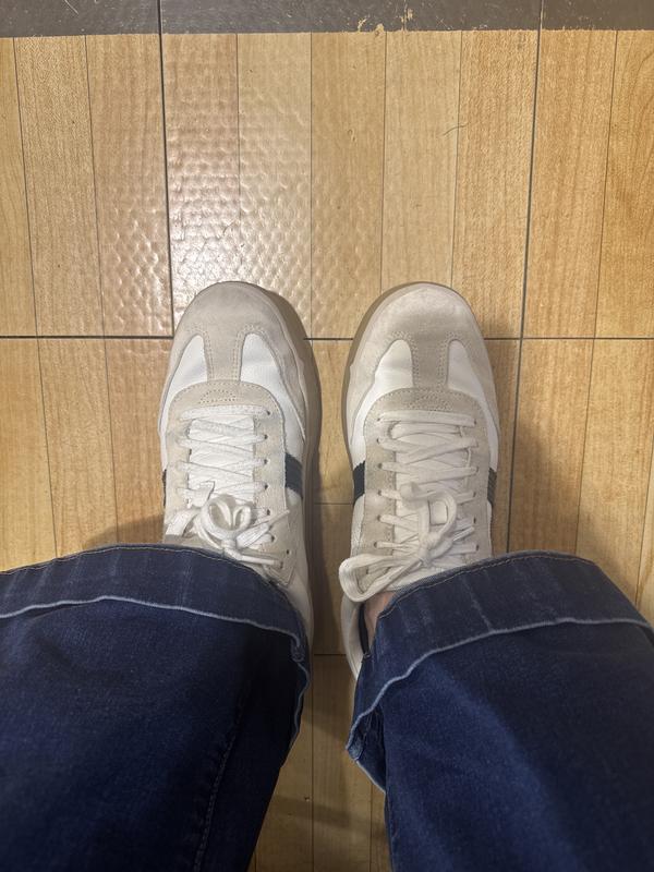 Customer photo for "Teacher who suffers with plantar fasciitis"