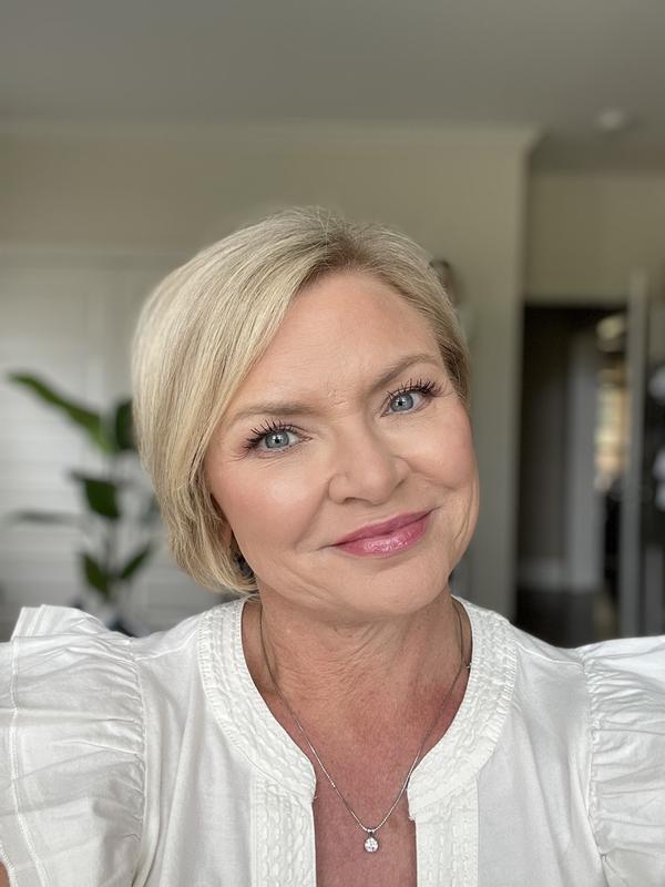 Customer carousel item 5.