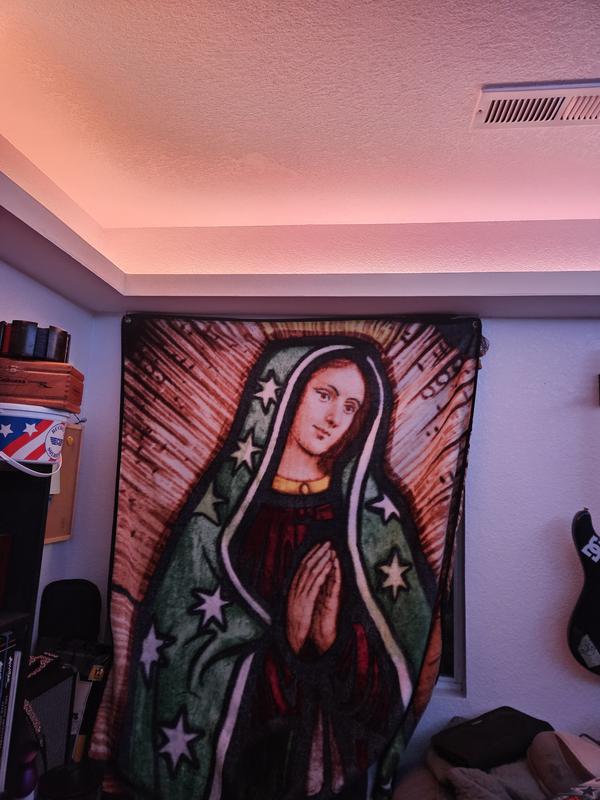 Customer carousel item 1.