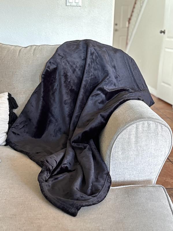 The Sheet Lab Solid Plush Doe Brown 50-in x 70-in Throw Blanket in the ...