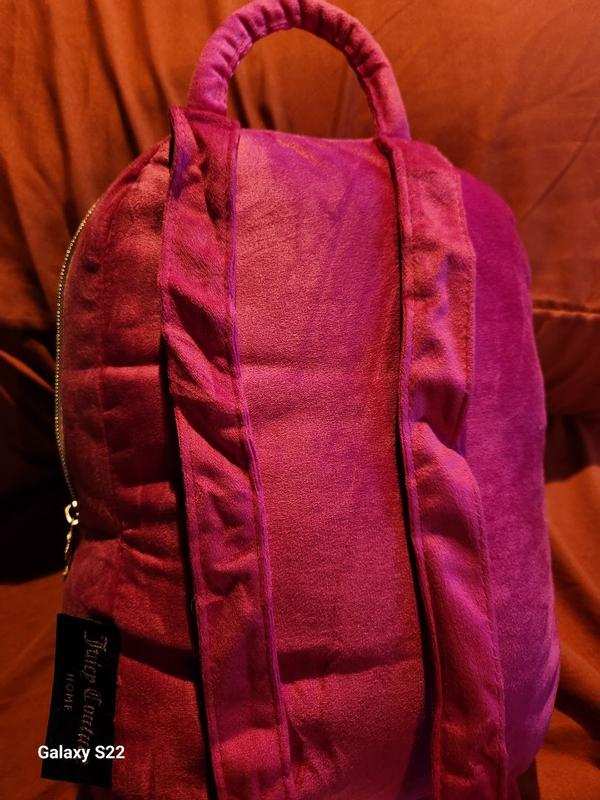 Customer carousel item 7.