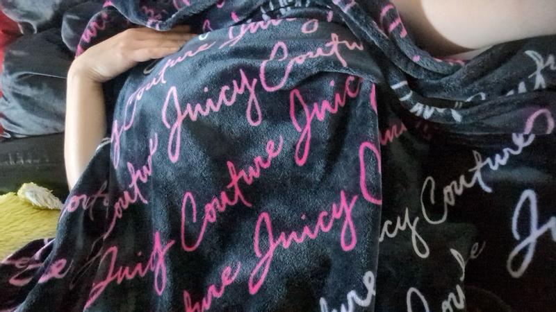 Customer carousel item 6.