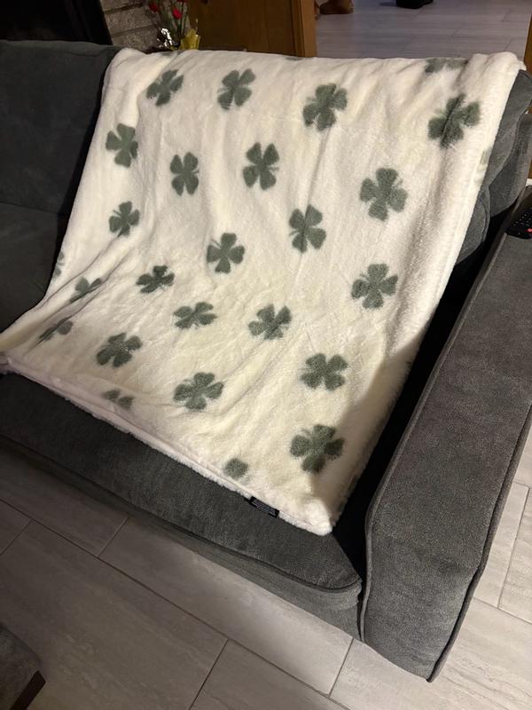 Customer carousel item 10.