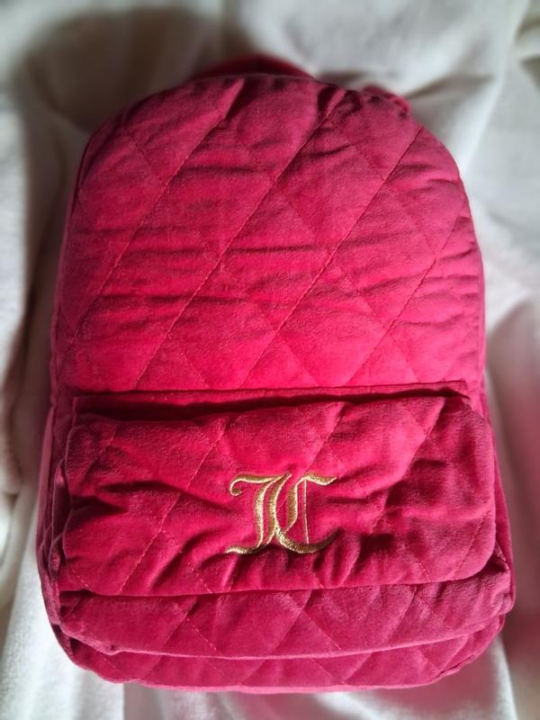 Customer carousel item 9.