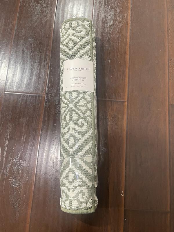 Customer carousel item 3.