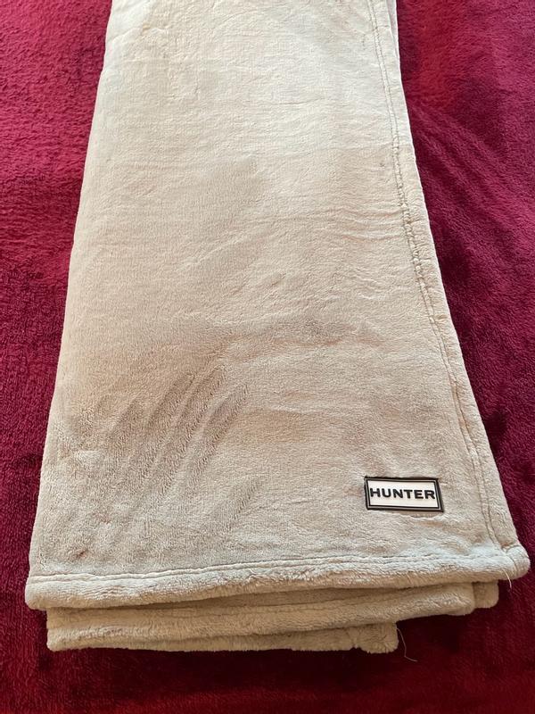 Review Thumbnail Image 0 381137810