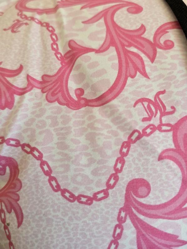 Customer carousel item 1.