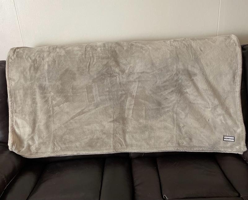 Review Thumbnail Image 2 381137810