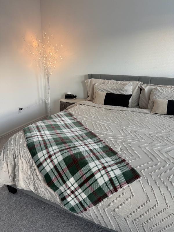 Review Thumbnail Image 1 370101534