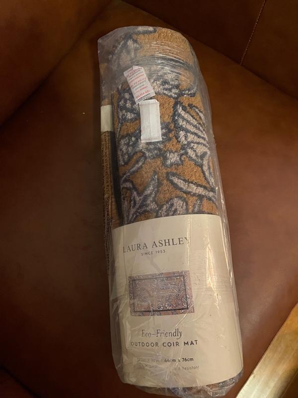 Customer carousel item 12.