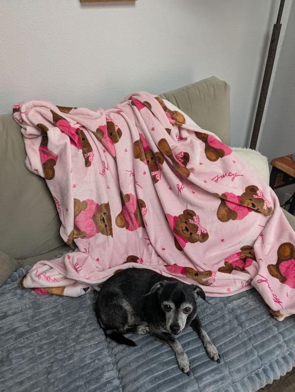 Customer carousel item 8.