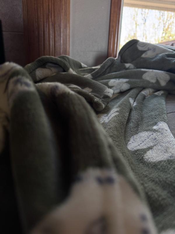 Customer carousel item 3.