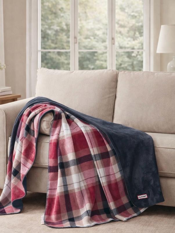 Review Thumbnail Image 0 373408340