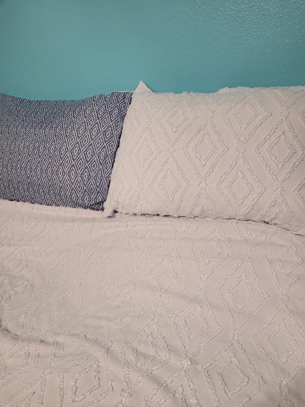 picture of the reversible patterns.