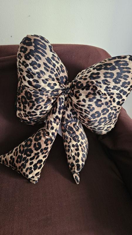 Customer carousel item 6.