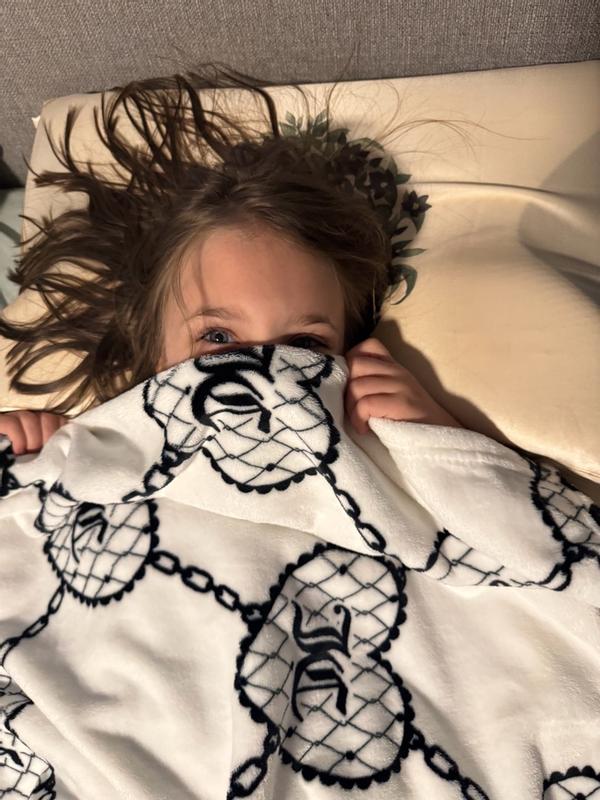 Customer carousel item 5.