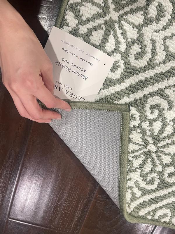 Customer carousel item 4.