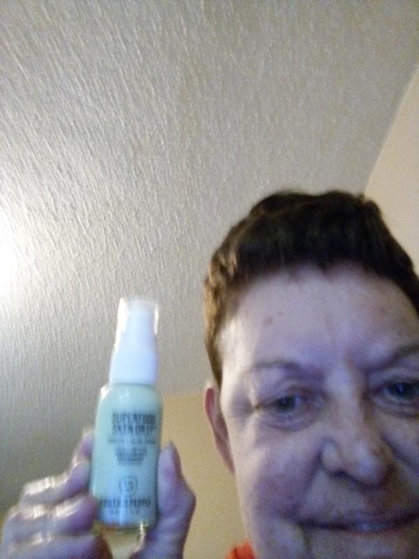 Customer photo for "This Serum is awesome"