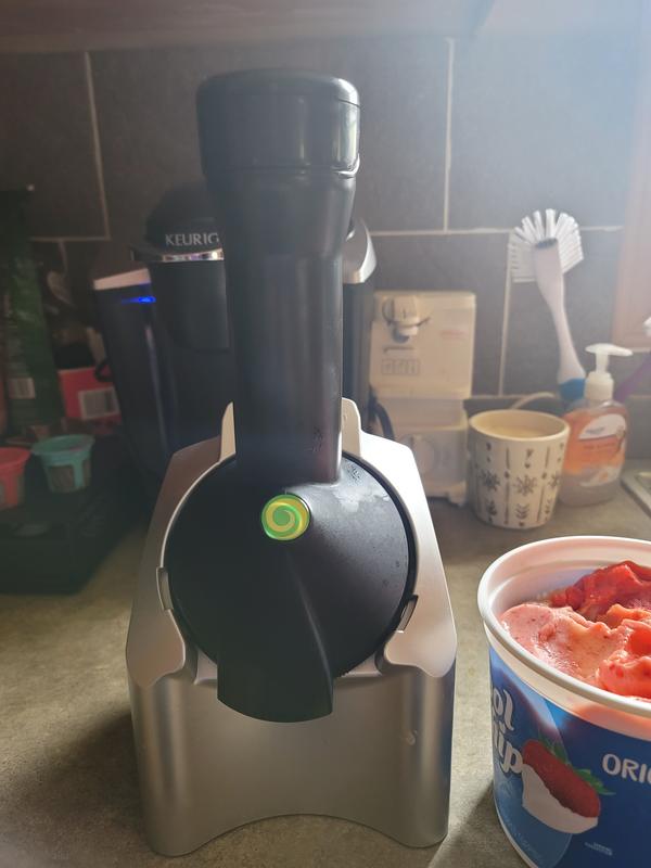  Yonanas 902 Classic Vegan, Dairy-Free Frozen Fruit