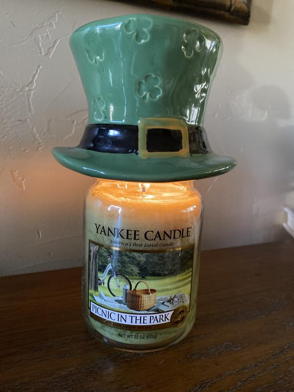 Yankee Candle Garden Picnic - Tarro de vela grande de 22 onzas