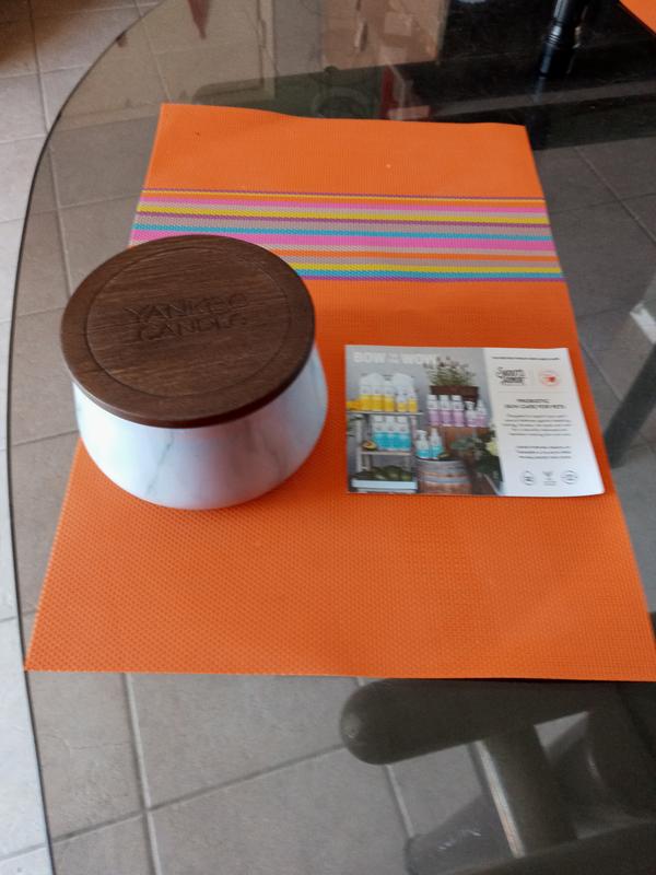 Love the wooden lid that is a base too