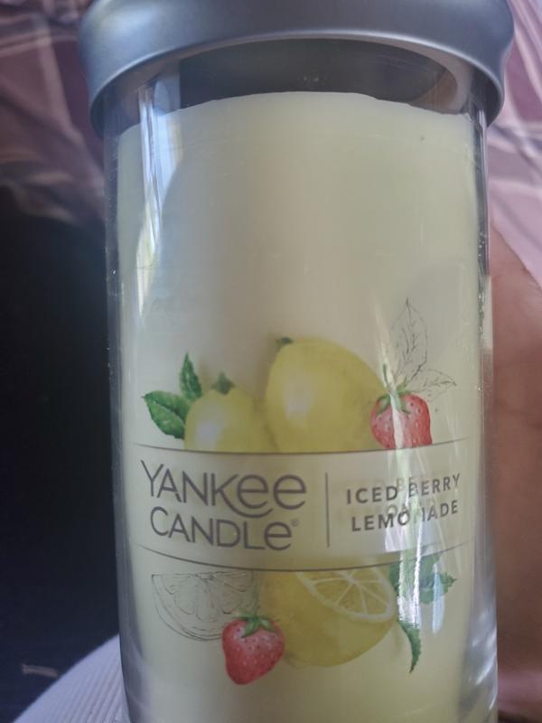 Iced berry lemonade!