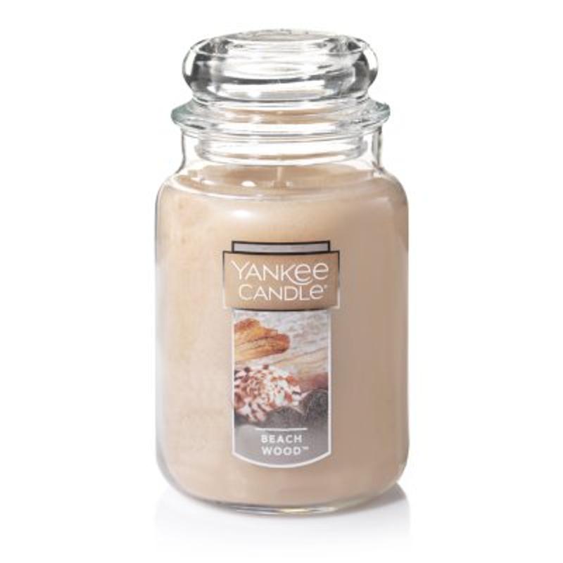 Yankee Candle® Housewarmer® Beach Wood™ Large Classic Jar Candle Bed
