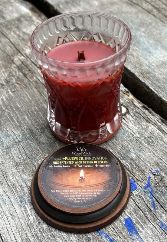 Customer carousel item 6.