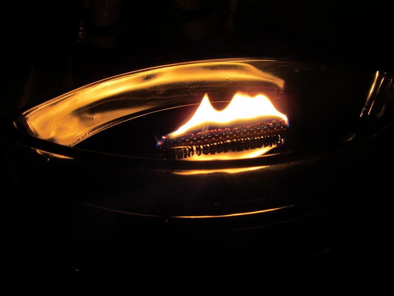 WoodWick candle in action