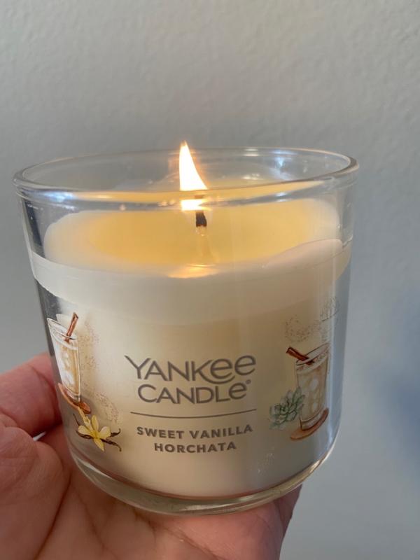 Sweet Vanilla Horchata Giara Grande Signature - Yankee Candle