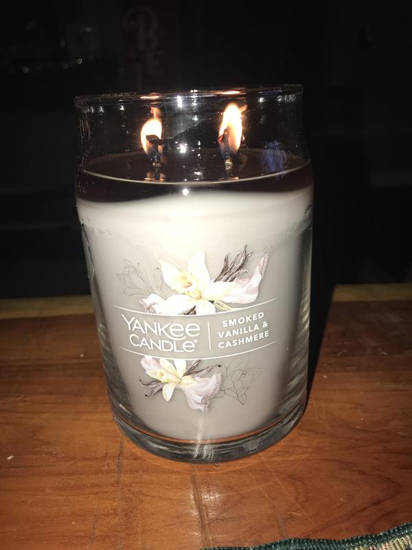 Customer Reviews Yankee Candle® Smoked Vanilla & Cashmere Signature