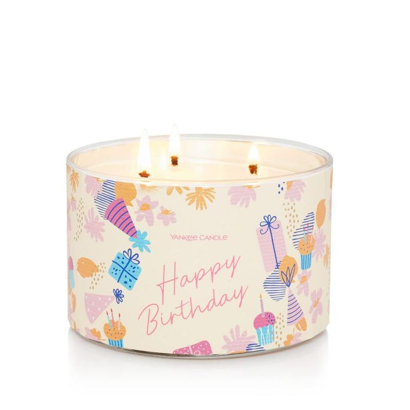 Vanilla Cupcake - Happy Birthday Sentiments Collection - 3-Wick Candles -  3-Wick Candles