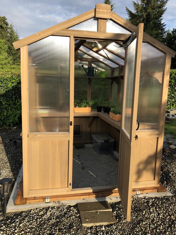 Cedar Poly Greenhouse Yardistry, 43% OFF