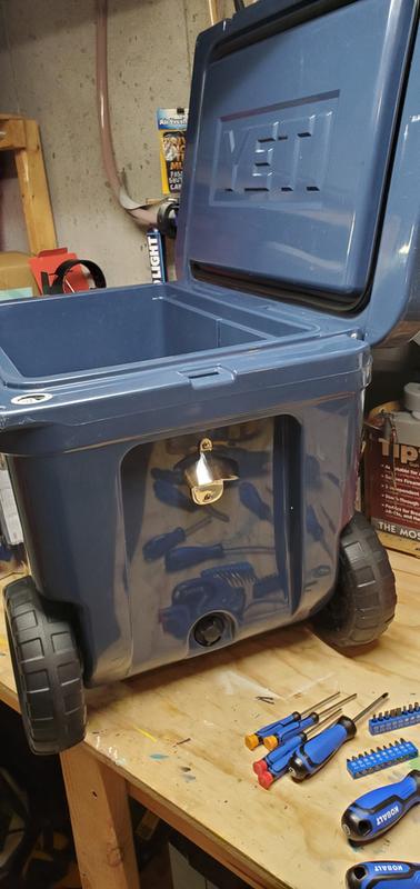 Yeti Tundra Haul 45-Can 2-Wheeled Cooler, Seafoam - Groom & Sons' Hardware