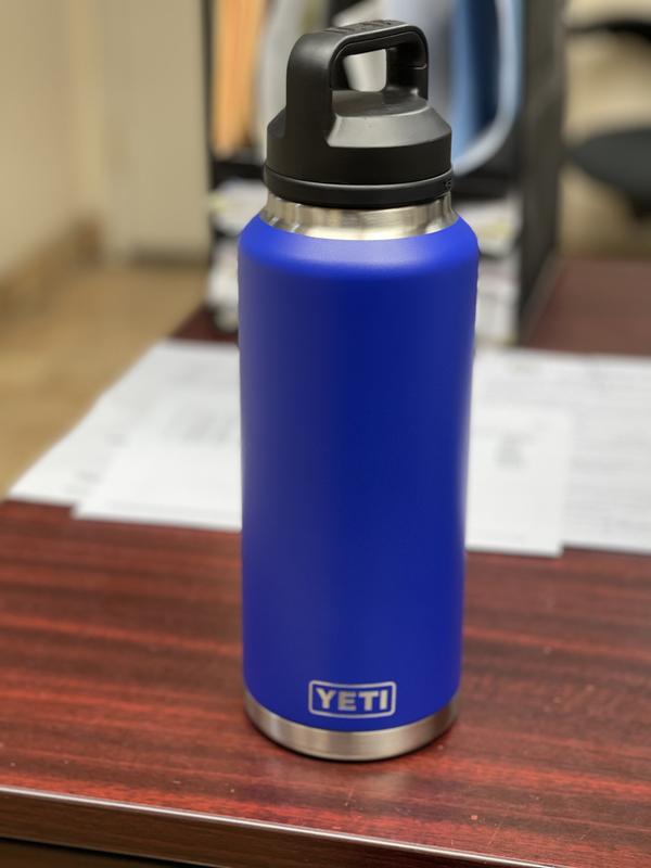 Yeti 46oz Bottle (1.36L) Charcoal with Chug Cap